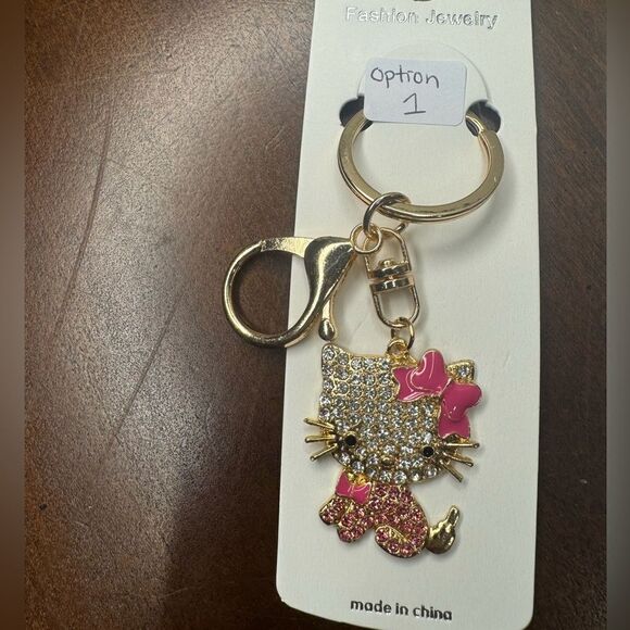 NWT Hello Kitty Double Bow Key Ring $10 Closet Minimum Purchase 6 Options - Picture 2 of 7